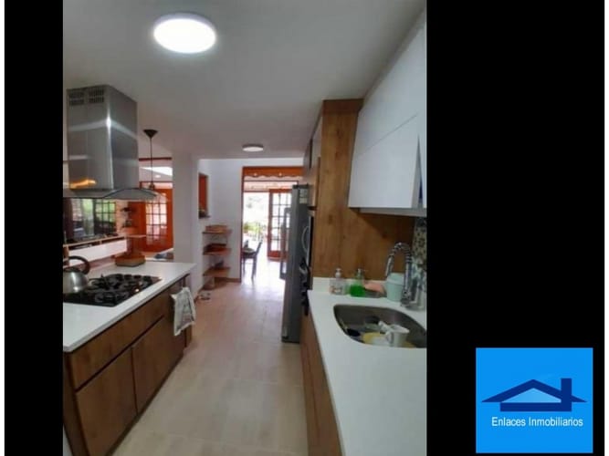Casa de 5 alcobas en venta en El Dorado, Envigado, 311 m² · foto 11 de 19