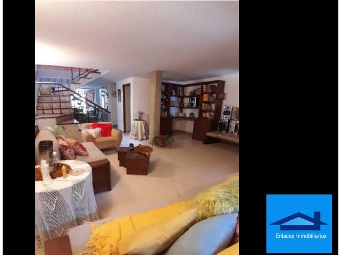 Casa de 5 alcobas en venta en El Dorado, Envigado, 311 m² · foto 14 de 19