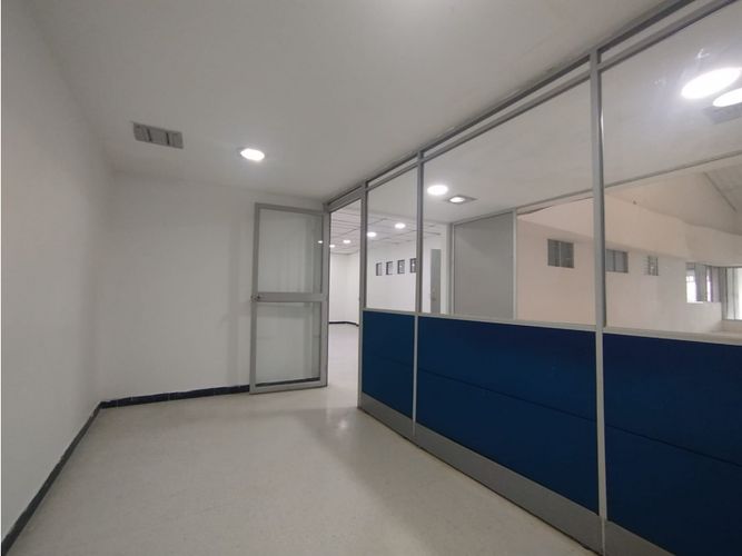 Oficina en arriendo en Villavicencio, Villavicencio, 180 m² · foto 17 de 24