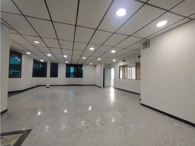 Oficina en arriendo en Villavicencio, Villavicencio, 180 m² · foto 19 de 24