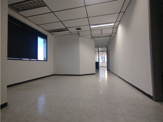 Oficina en arriendo en Villavicencio, Villavicencio, 158 m² · foto 5 de 24