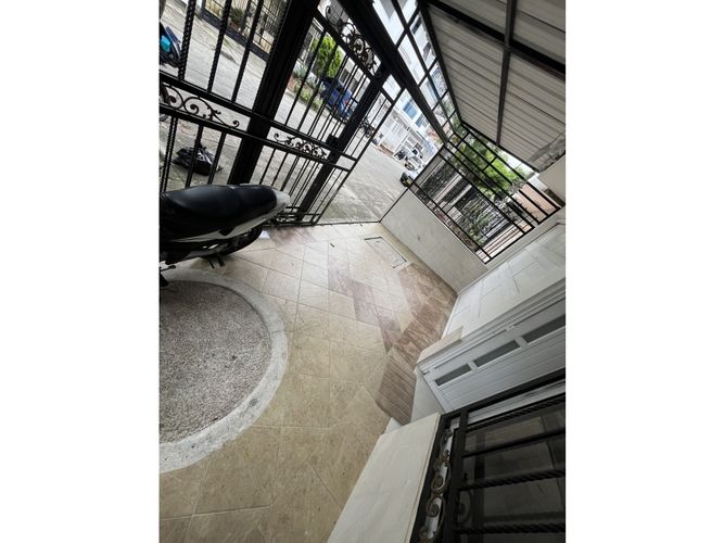 Casa de 4 alcobas en venta en Caney, Cali, 310 m² · foto 3 de 24