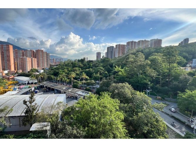 Apartamento de 2 alcobas en venta en Zona Industrial 1, Bello, 56 m² · foto 4 de 16