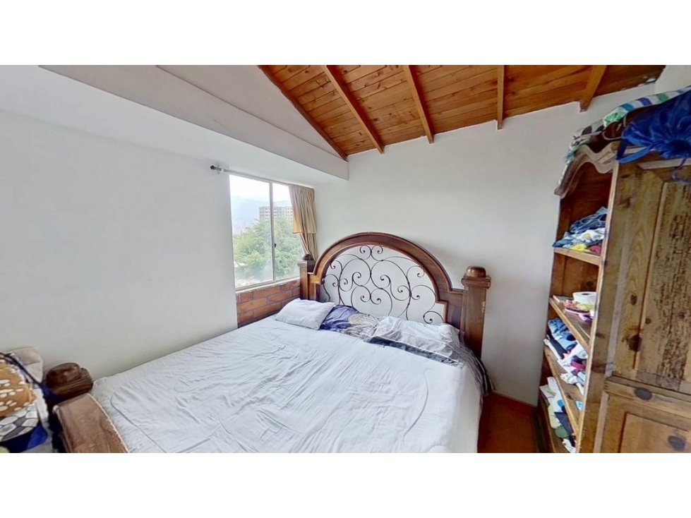 Apartamento en venta en Camparola, Itagüí · foto 11 de 24