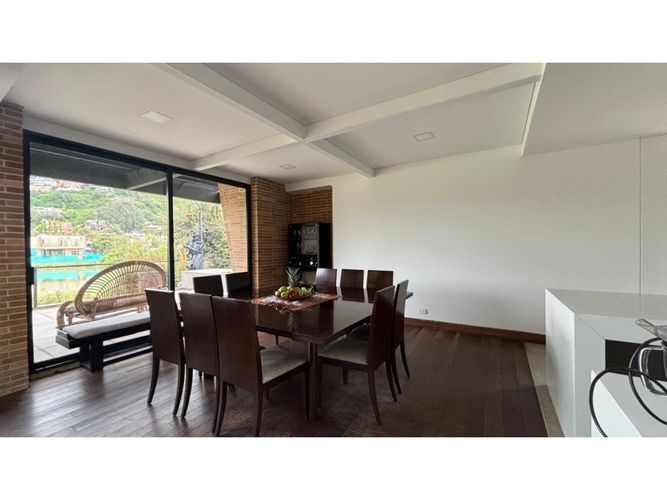 Casa de 4 alcobas en venta en Aposentos, Sopó, 400 m² · foto 5 de 24
