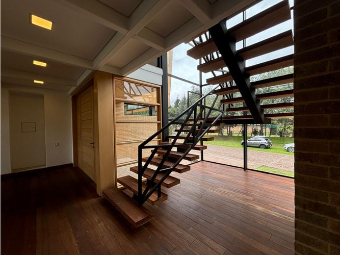 Casa de 4 alcobas en venta en Aposentos, Sopó, 400 m² · foto 8 de 24