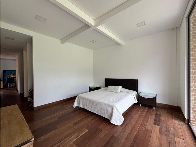 Casa de 4 alcobas en venta en Aposentos, Sopó, 400 m² · foto 11 de 24