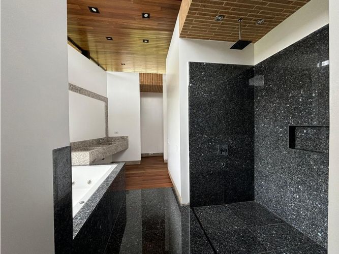 Casa de 4 alcobas en venta en Aposentos, Sopó, 400 m² · foto 14 de 24