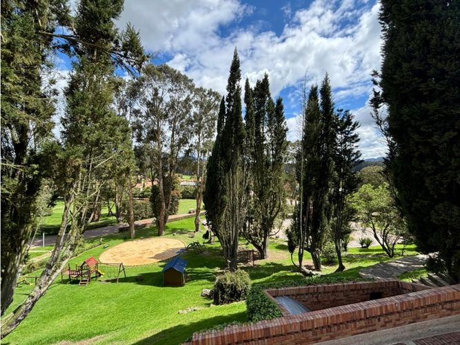 Casa de 4 alcobas en venta en Aposentos, Sopó, 400 m² · foto 22 de 24