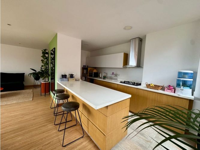 Apartamento de 3 alcobas en venta en San Lucas, Medellín, 216 m² · foto 4 de 21