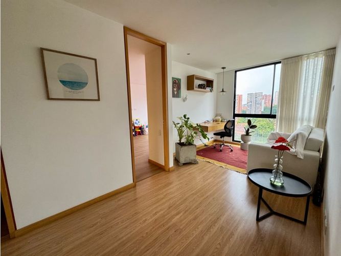 Apartamento de 3 alcobas en venta en San Lucas, Medellín, 216 m² · foto 6 de 21