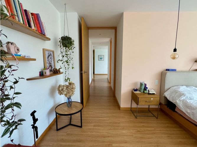 Apartamento de 3 alcobas en venta en San Lucas, Medellín, 216 m² · foto 17 de 21