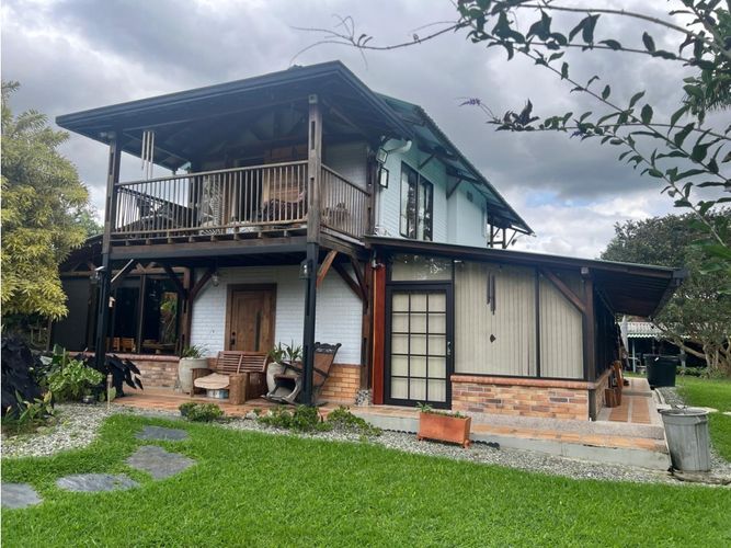 Casa de 3 alcobas en venta en La Julia, Armenia, 257 m² · foto 13 de 24
