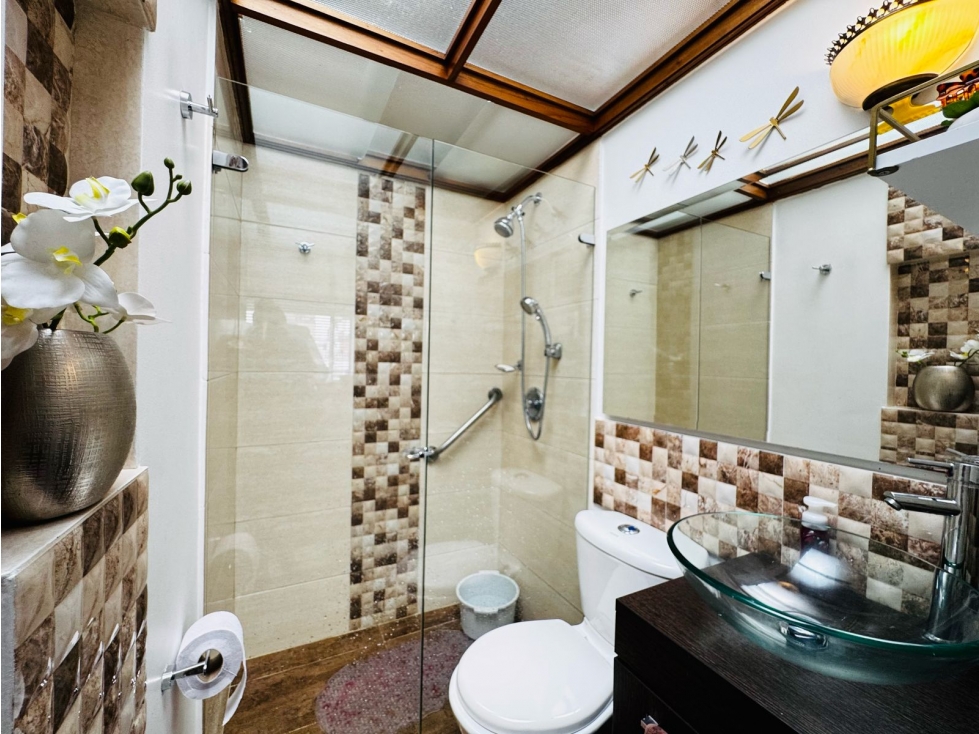 Casa en venta en Normandia, Bogotá · foto 11 de 24