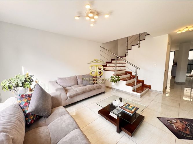 Casa en venta en Cr San Sebastian, Chía · foto 2 de 24