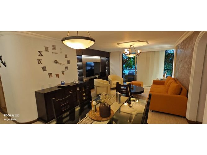 Apartamento de 3 alcobas en venta en Lorena, Medellín, 112 m² · foto 4 de 24
