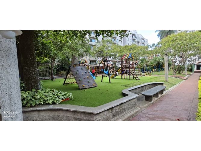 Apartamento de 3 alcobas en venta en Lorena, Medellín, 112 m² · foto 19 de 24
