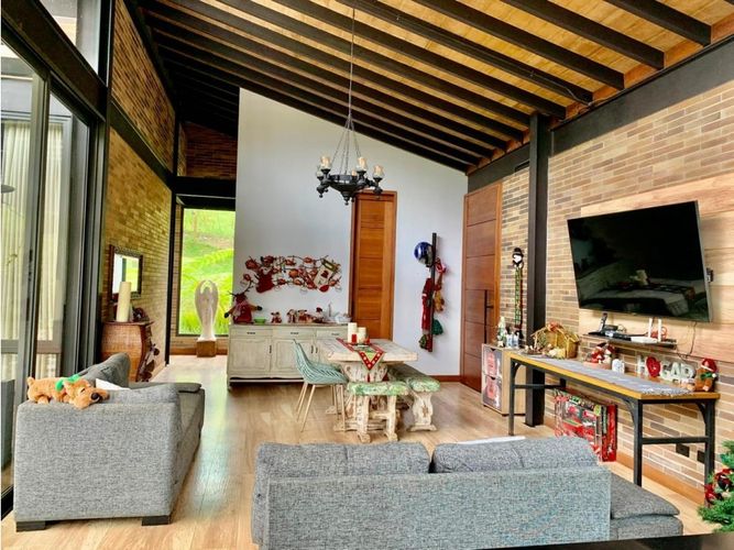 Casa de 3 alcobas en arriendo en Pantanillo, Rionegro, 170 m² · foto 3 de 17