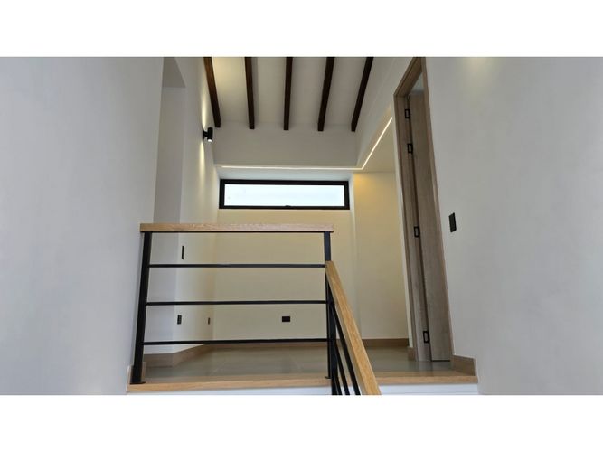 Casa de 3 alcobas en venta en El Porvenir, Rionegro, 181 m² · foto 20 de 24