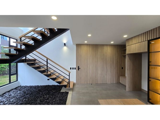 Casa de 3 alcobas en venta en El Porvenir, Rionegro, 181 m² · foto 24 de 24