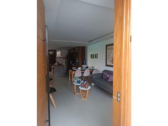 Casa de 3 alcobas en venta en Rionegro, 175 m² · foto 9 de 15