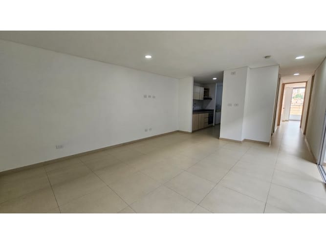 Apartamento de 3 alcobas en venta en Bellavista, Bello, 90 m² · foto 3 de 15