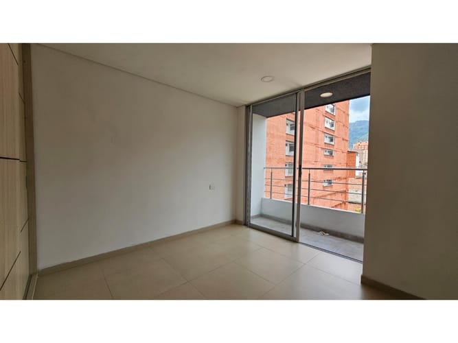 Apartamento de 3 alcobas en venta en Bellavista, Bello, 90 m² · foto 9 de 15
