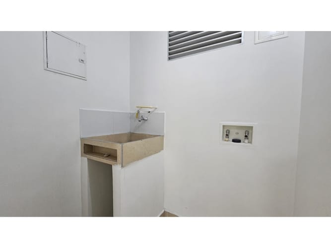 Apartamento de 3 alcobas en venta en Bellavista, Bello, 90 m² · foto 12 de 15