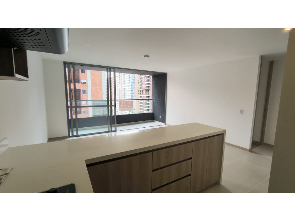Apartamento en Arriendo en Ciudad del Río, Medellín