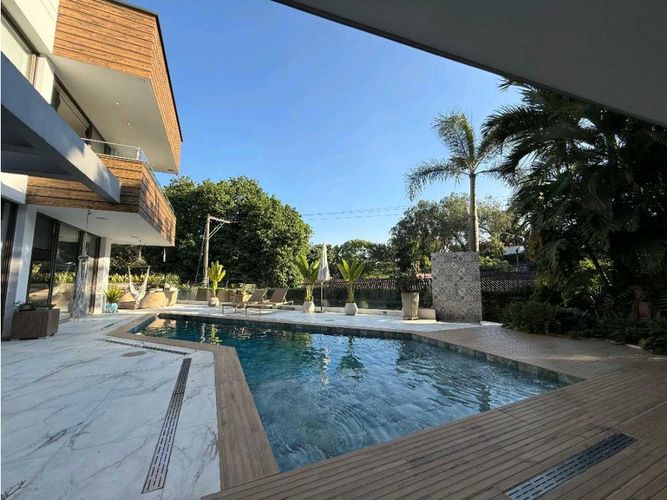 Casa de 3 alcobas en venta en Ciudad Jardin, Cali, 450 m² · foto 10 de 23