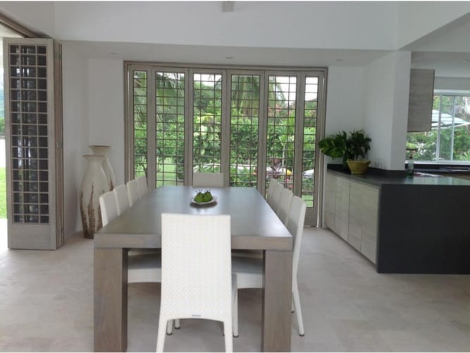 Casa de 4 alcobas en venta en Las Palmas, Ricaurte, 307 m² · foto 11 de 17