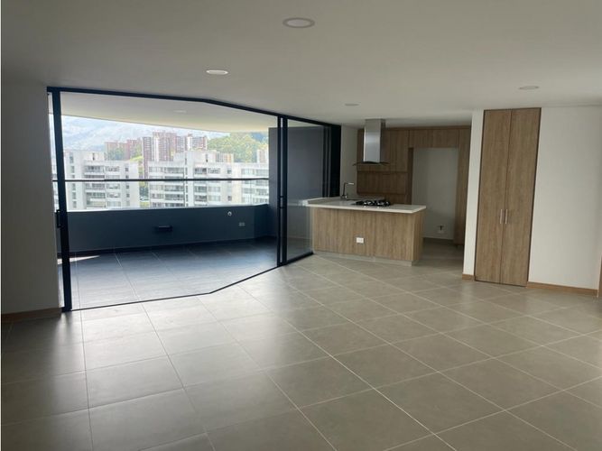 Apartamento de 2 alcobas en arriendo en Vía Las Palmas, Medellín, 105 m² · foto 2 de 23