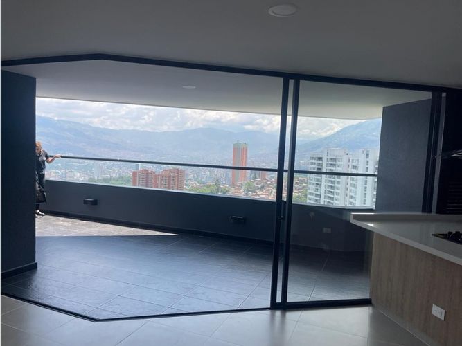 Apartamento de 2 alcobas en arriendo en Vía Las Palmas, Medellín, 105 m² · foto 8 de 23