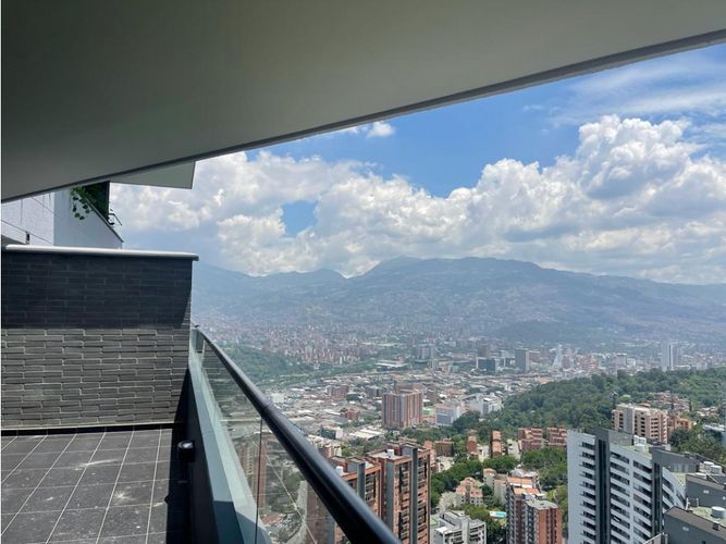 Apartamento de 2 alcobas en arriendo en Vía Las Palmas, Medellín, 105 m² · foto 10 de 23
