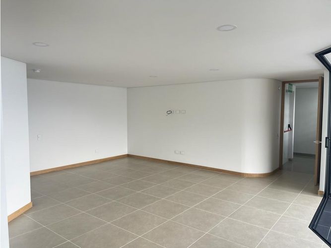 Apartamento de 2 alcobas en arriendo en Vía Las Palmas, Medellín, 105 m² · foto 12 de 23