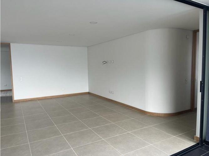 Apartamento de 2 alcobas en arriendo en Vía Las Palmas, Medellín, 105 m² · foto 13 de 23