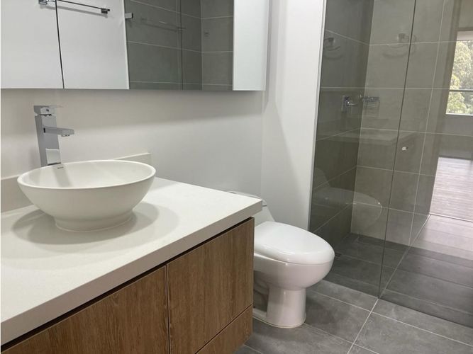 Apartamento de 2 alcobas en arriendo en Vía Las Palmas, Medellín, 105 m² · foto 19 de 23