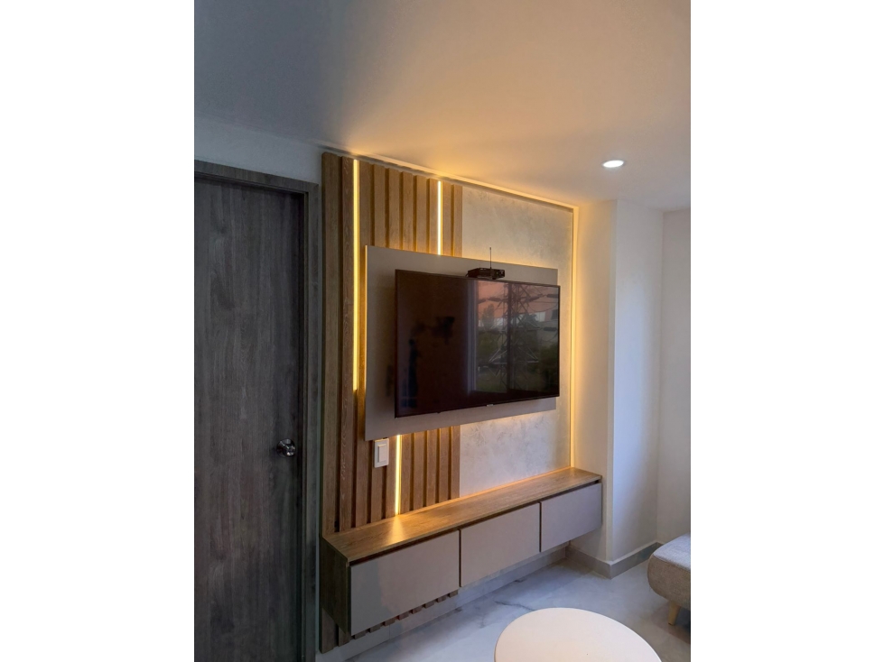 Apartamento en venta en Loma Del Indio, Medellín · foto 2 de 10