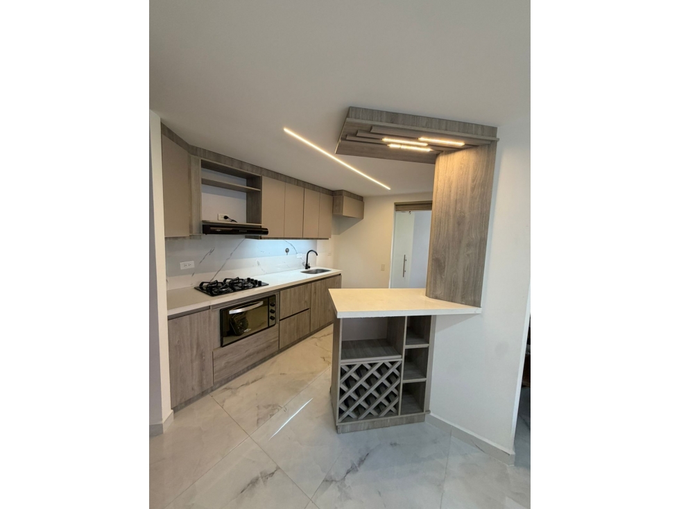 Apartamento en venta en Loma Del Indio, Medellín · foto 4 de 10