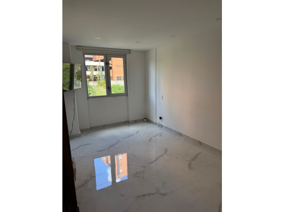 Apartamento en venta en Loma Del Indio, Medellín · foto 5 de 10