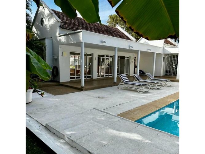 Casa de 4 alcobas en venta en Bosques De Peñalisa, Ricaurte, 250 m² · foto 2 de 12