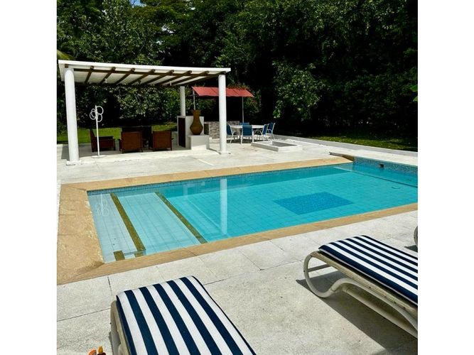 Casa de 4 alcobas en venta en Bosques De Peñalisa, Ricaurte, 250 m² · foto 4 de 12