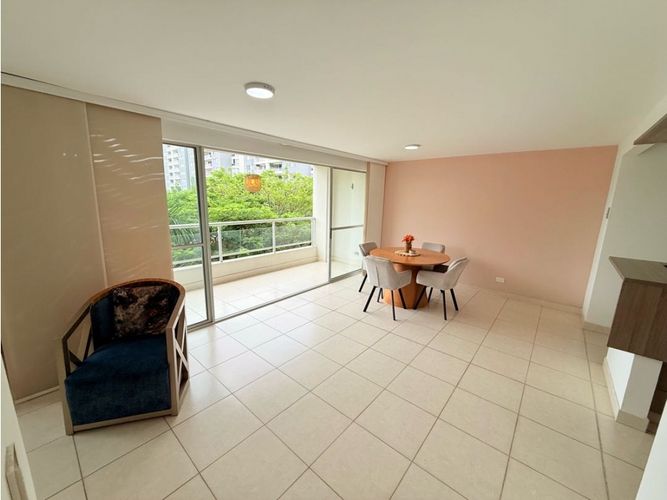 Apartamento de 3 alcobas en venta en Valle Del Lili, Cali, 94 m² · foto 7 de 17