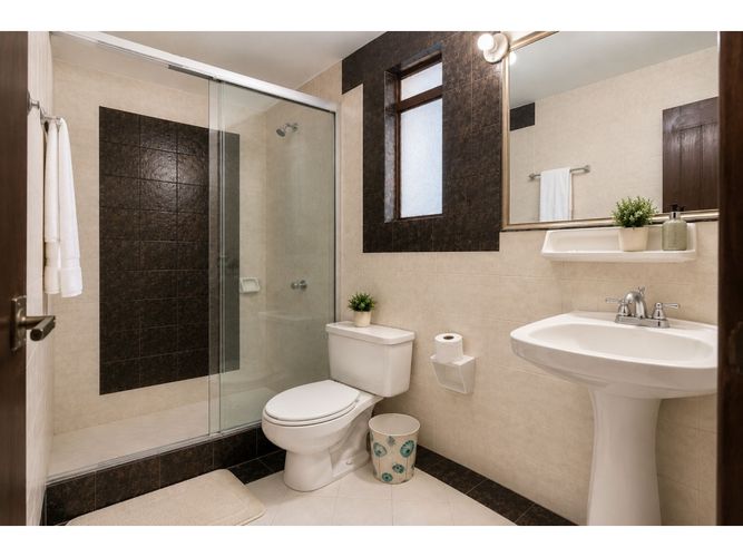 Casa de 4 alcobas en venta en Buque, Villavicencio, 82 m² · foto 8 de 9