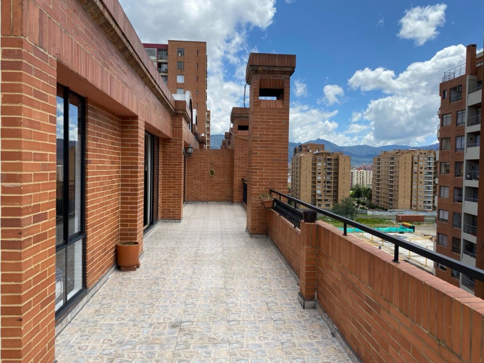 Apartamento en venta en Colina Campestre, Bogotá · foto 2 de 24