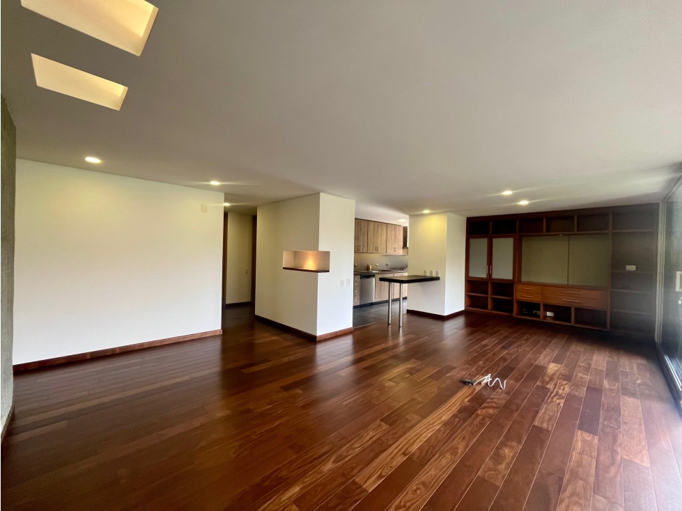 Apartamento en arriendo en Vizcaya, Medellín · foto 2 de 15