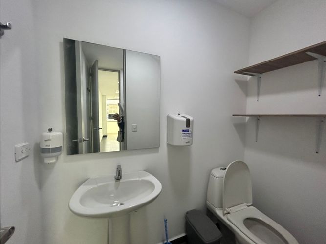 Oficina en venta en Las Vegas, Envigado, 37 m² · foto 3 de 9
