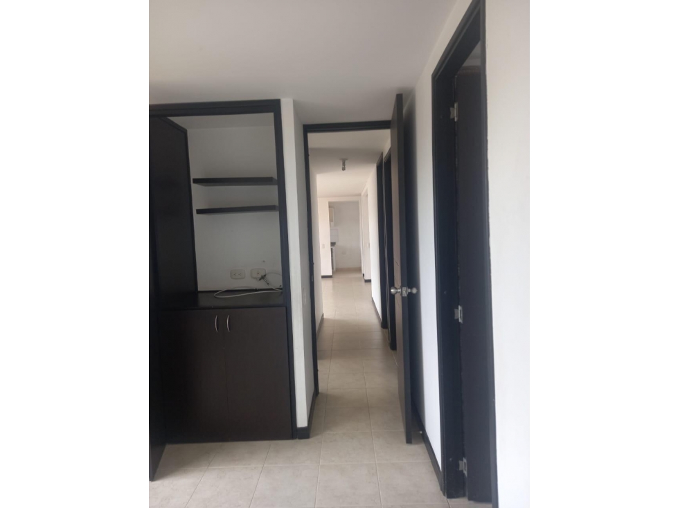 Apartamento en venta en Senderos De Unicentro, Pereira · foto 16 de 17