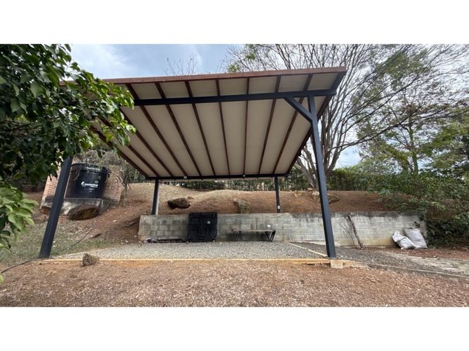 Casa de 3 alcobas en venta en Medio Dapa, Yumbo, 150 m² · foto 19 de 21