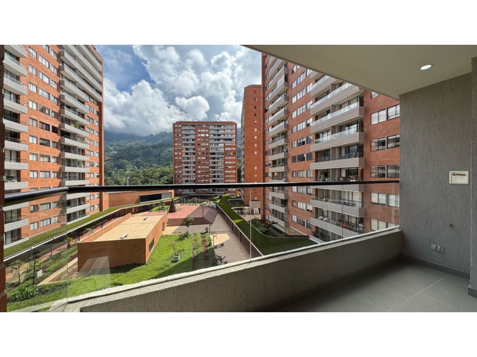 Apartaestudio en Arriendo en Loma de las brujas, Envigado
